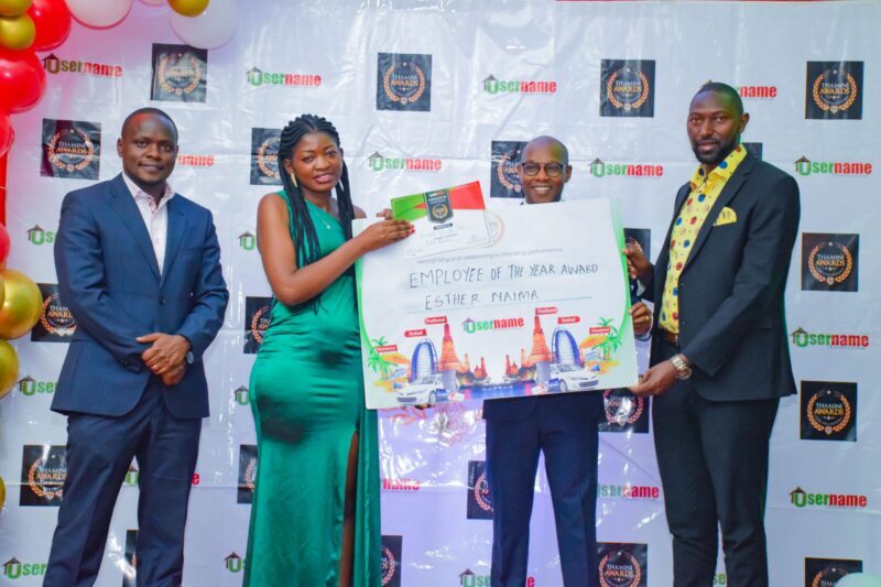 Username-Investments-Limited-Directors-awarding-Esther-Naima-the-Employee-of-The-Year-Award-during-Thamini-Awards-2023
